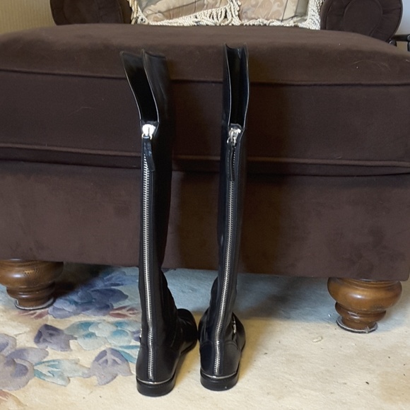 Boots - Picture 2 of 4